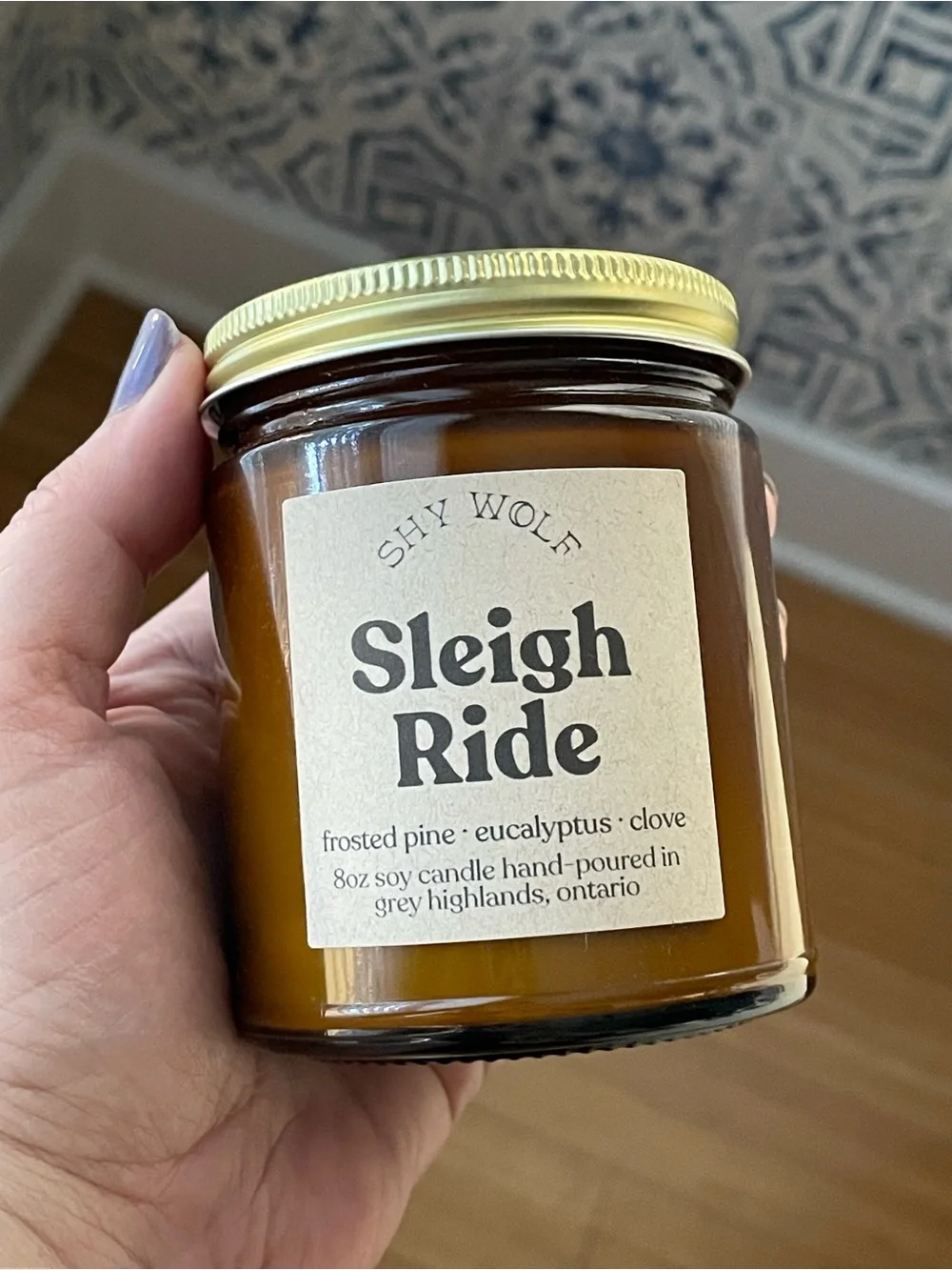 Shy Wolf Sleigh Ride 8 oz candle unused frosted pine eucalyptus clove